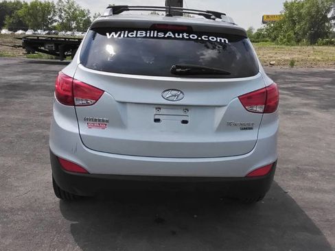 Used 2012 Hyundai Tucson Limited image 12