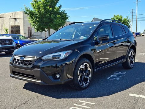 Used 2021 Subaru Crosstrek 2.5i Limited w/ Moonroof Package 2 AWD/4WD image 3