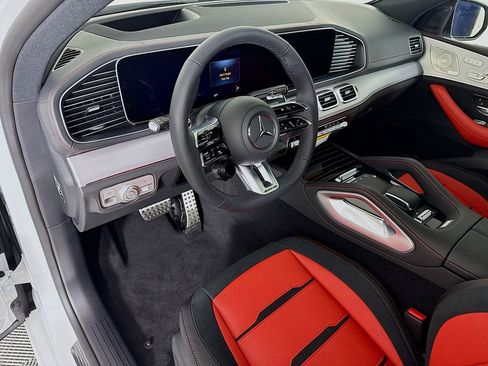 New 2026 Mercedes-Benz GLE 53 AMG 4MATIC Coupe image 10