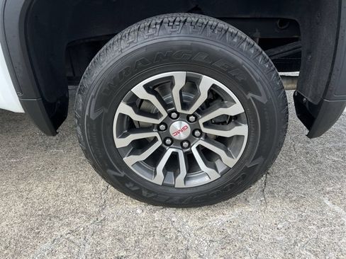 Used 2021 GMC Sierra 1500 AT4 AWD/4WD image 33