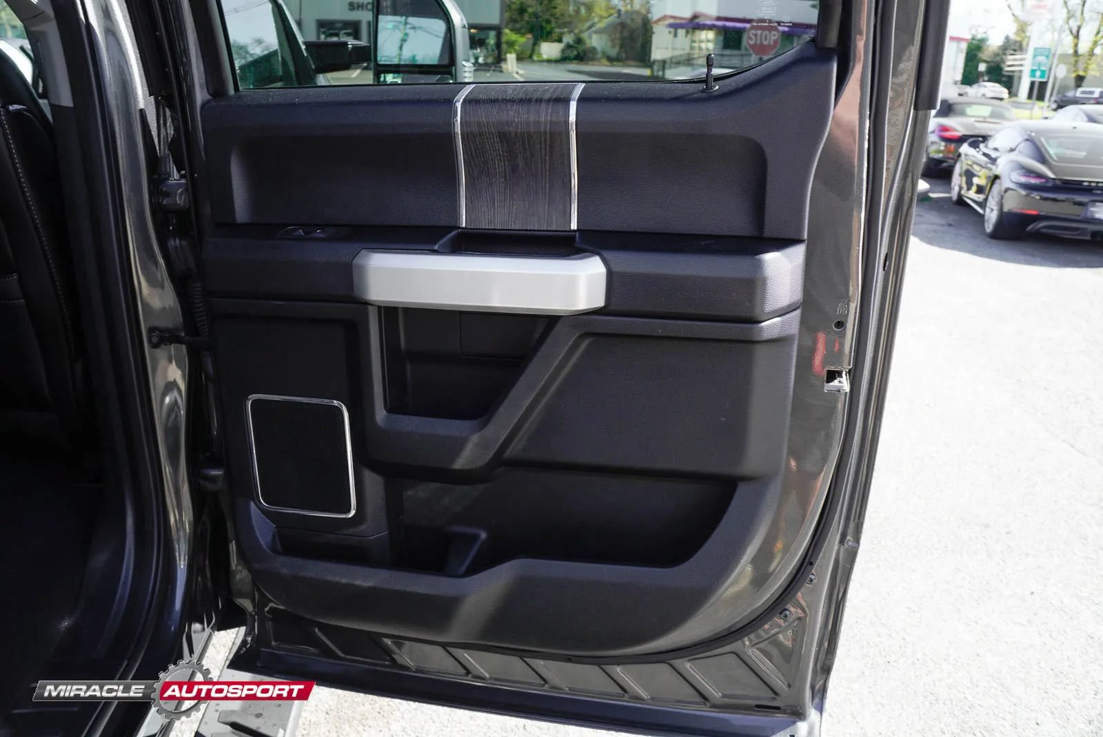 Used 2020 Ford F350 Lariat AWD/4WD image 35