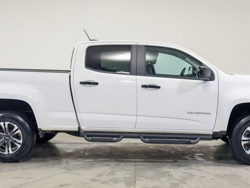 Used 2022 Chevrolet Colorado Z71 image 12