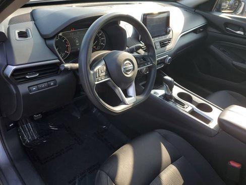 Certified 2020 Nissan Altima 2.5 S FWD image 22