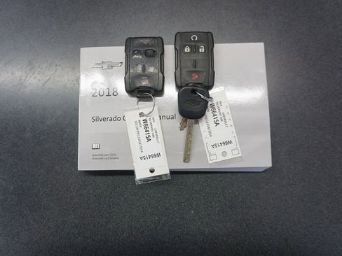 Used 2018 Chevrolet Silverado 1500 LT w/ All Star Edition image 16