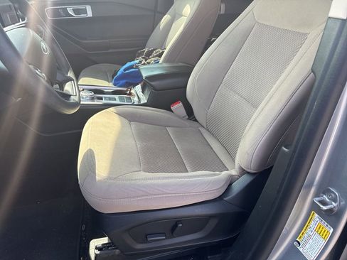 Used 2021 Ford Explorer 2WD image 10