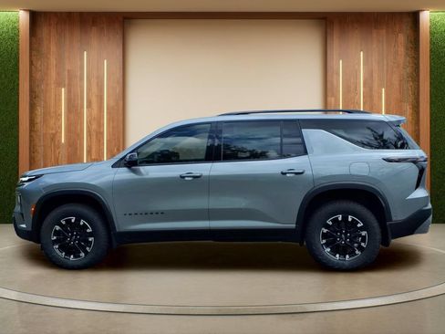 New 2026 Chevrolet Traverse Z71 w/ Enhanced Driving Package AWD/4WD image 27