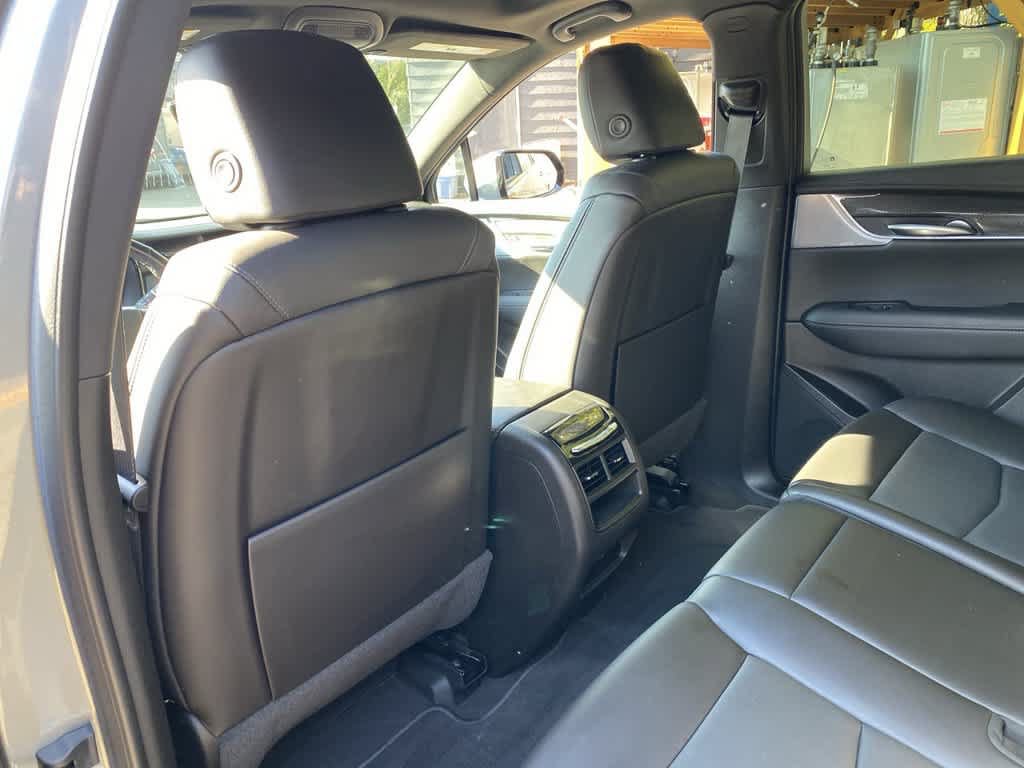 Used 2023 Cadillac XT5 Sportv w/ Technology Package AWD/4WD image 14