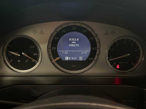 Used 2008 Mercedes-Benz C 300 Luxury image 12