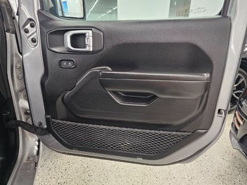 Used 2020 Jeep Gladiator Sport w/ Quick Order Package 24S image 30