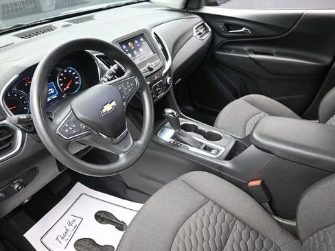 Used 2021 Chevrolet Equinox LT FWD image 18