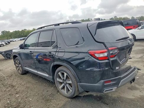 Used 2023 Honda Pilot Touring image 4