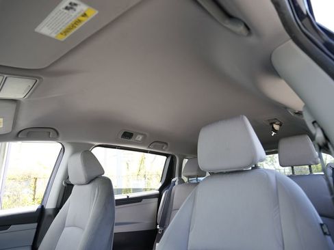 Used 2019 Honda Odyssey EX image 16