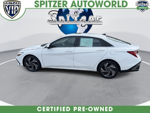 Used 2024 Hyundai Elantra Limited FWD image 11