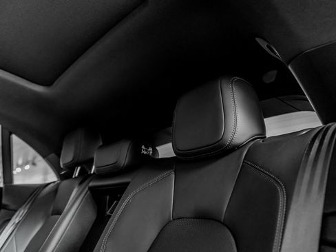 Certified 2024 Porsche Macan 4 Electric image 22