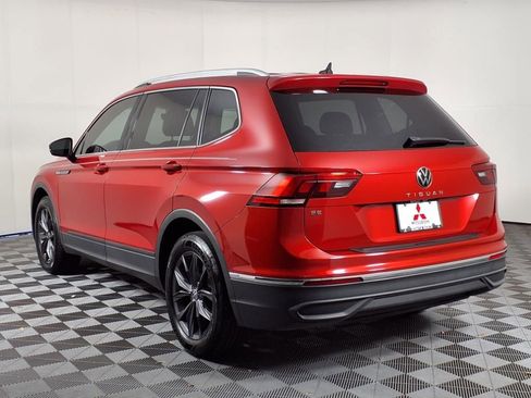 Used 2022 Volkswagen Tiguan SE FWD image 5