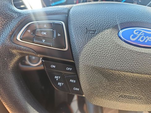 Used 2019 Ford Escape SE AWD/4WD image 25