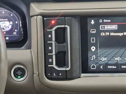 Used 2023 GMC Yukon Denali w/ Denali Reserve Package AWD/4WD image 12