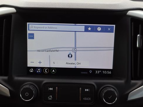 Used 2021 GMC Terrain SLT w/ LPO, Dark Accent Package AWD/4WD image 11
