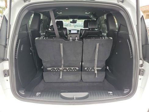 Used 2025 Chrysler Pacifica Select FWD image 28
