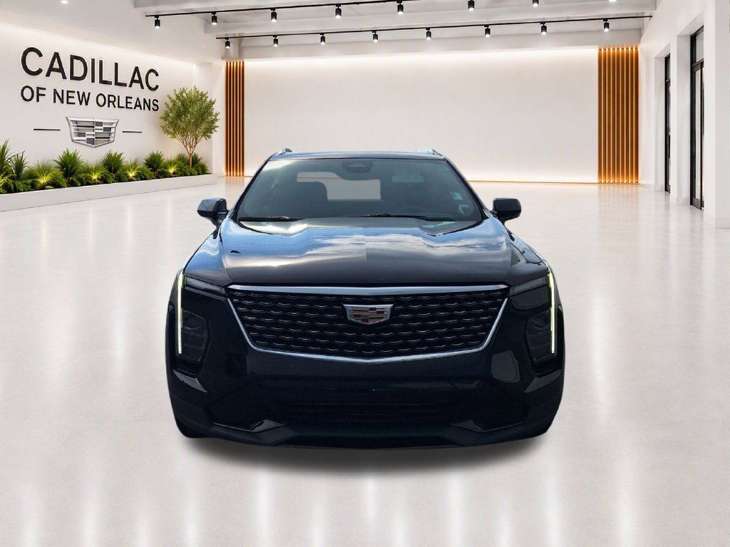 Used 2024 Cadillac XT4 Premium Luxury AWD/4WD image 9