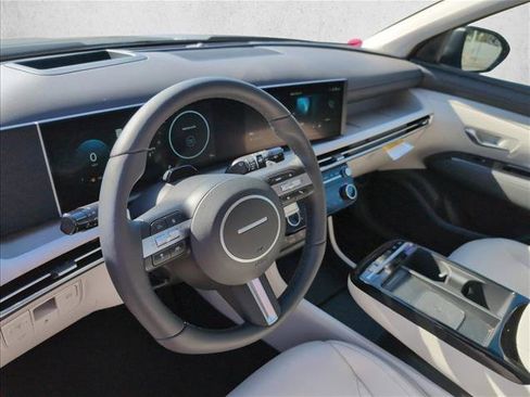 New 2026 Hyundai Tucson Limited image 3