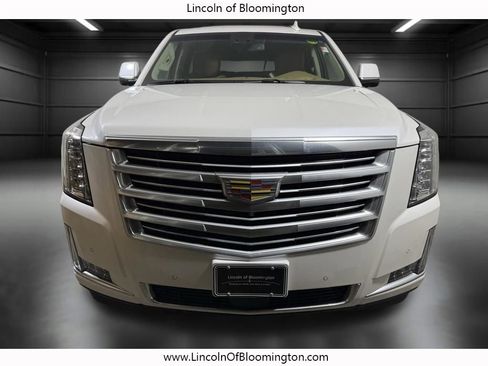 Used 2016 Cadillac Escalade ESV Platinum image 8