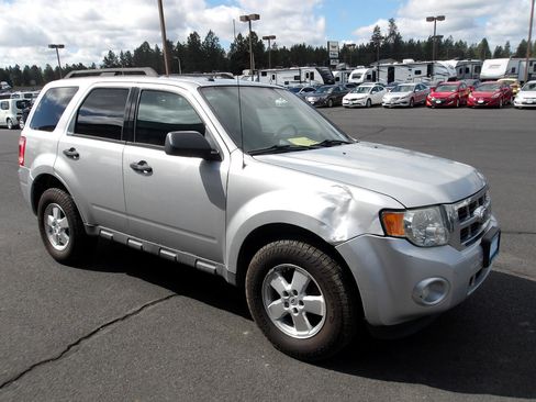 Used 2012 Ford Escape XLT image 7