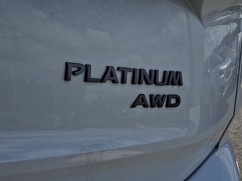 New 2026 Nissan Rogue Platinum w/ Platinum Premium Package AWD/4WD image 8