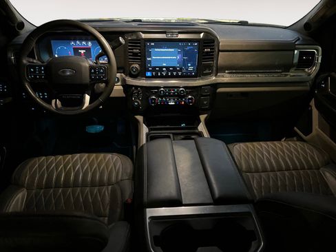 Used 2025 Ford F450 Platinum w/ Platinum Plus Package AWD/4WD image 10