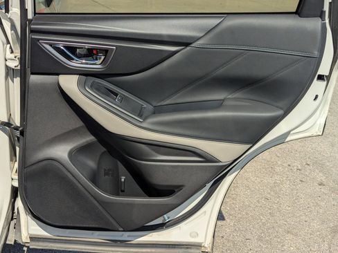 Used 2024 Subaru Forester Limited image 26