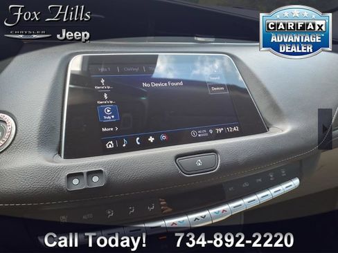 Used 2023 Cadillac XT4 Luxury FWD image 19