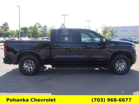 Used 2024 Chevrolet Silverado 1500 High Country w/ Midnight Edition AWD/4WD image 8