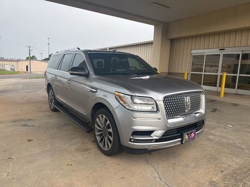 Used 2020 Lincoln Navigator L Reserve w/ Luxury Package AWD/4WD image 1