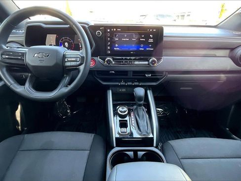 Used 2023 Chevrolet Colorado Trail Boss image 16