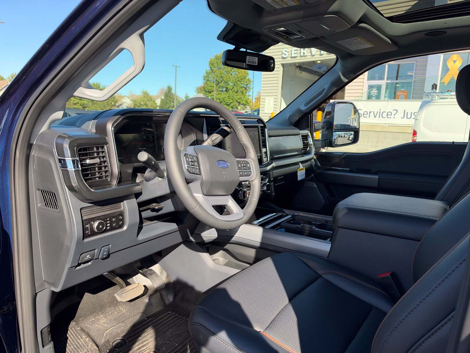 New 2027 Ford F350 Lariat w/ Black Appearance Package AWD/4WD image 6