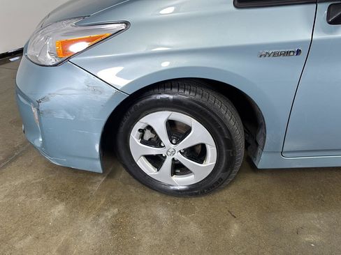 Used 2012 Toyota Prius Two FWD image 4