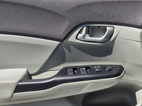 Used 2012 Honda Civic LX image 21