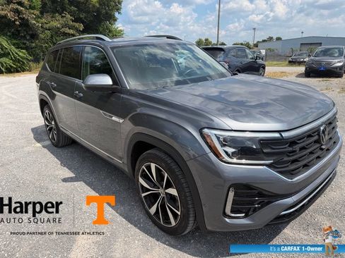 Used 2024 Volkswagen Atlas SEL Premium R-Line AWD/4WD image 7