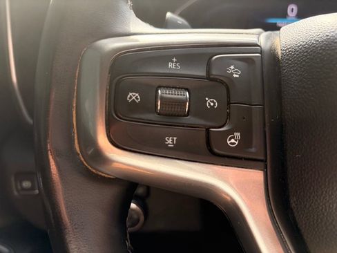 Used 2024 Chevrolet Silverado 1500 LTZ AWD/4WD image 27