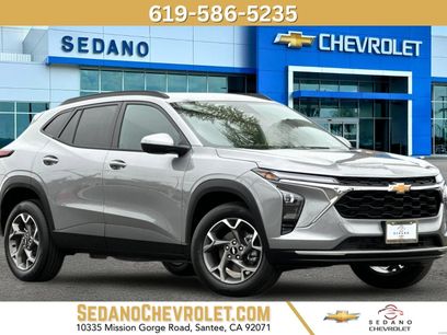 New 2026 Chevrolet Trax LT w/ Driver Confidence Package