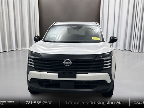 New 2026 Nissan Kicks SV w/ Cold Weather Package image 2