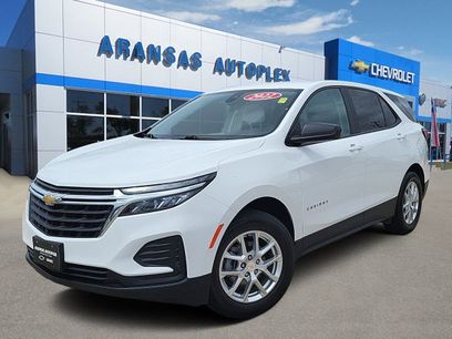 Used 2022 Chevrolet Equinox LS w/ LS Convenience Package