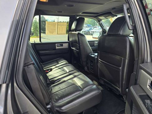 Used 2013 Ford Expedition Limited image 14