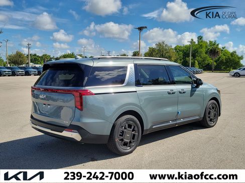 New 2027 Kia Carnival SX FWD image 5