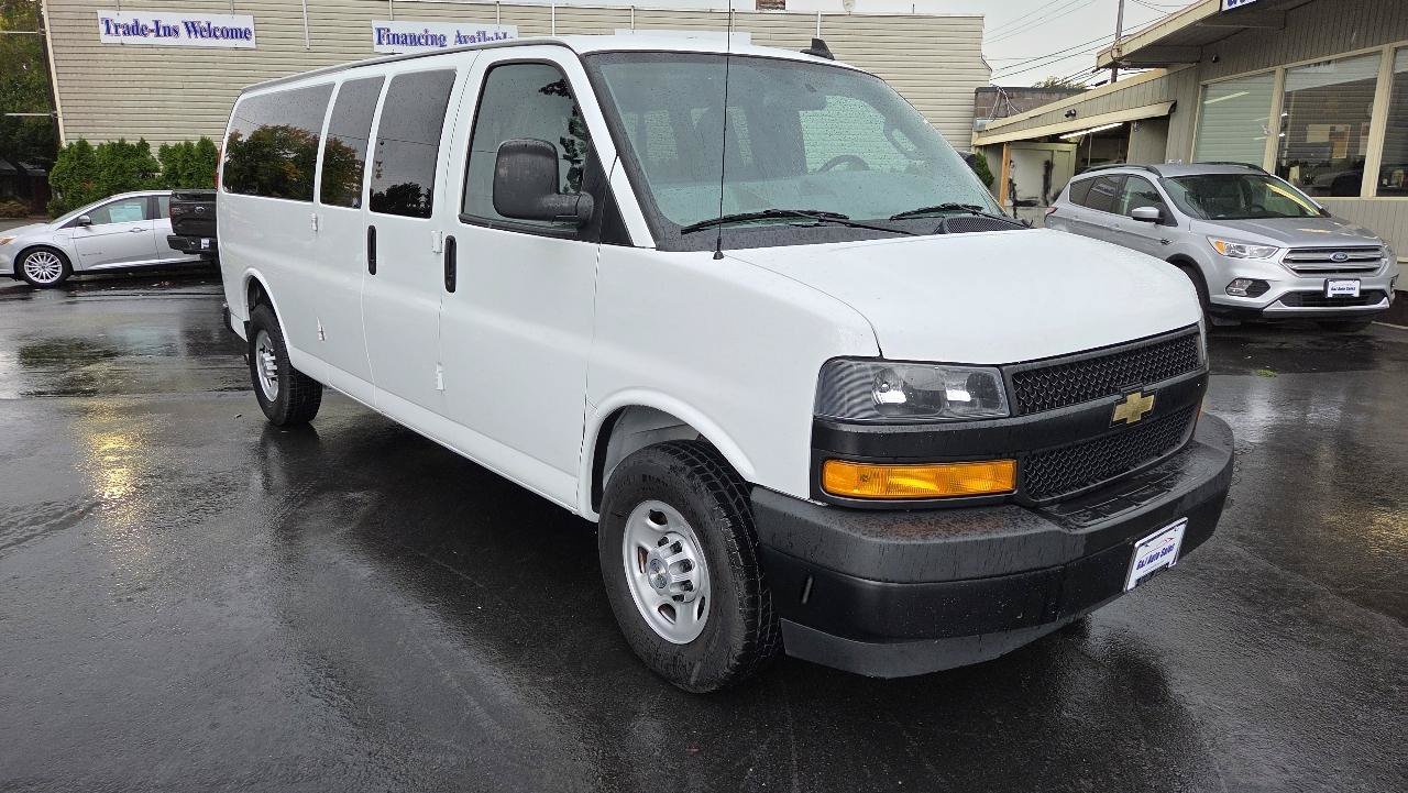 Used 2020 Chevrolet Express 3500 LS RWD image 5