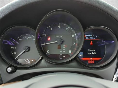Used 2025 Porsche Macan AWD/4WD image 10