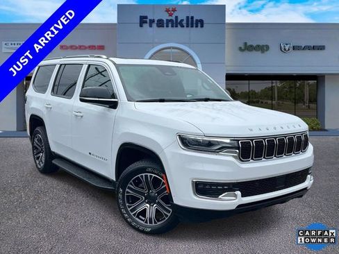 Certified 2024 Jeep Wagoneer 2WD w/ Premium Group I image 1