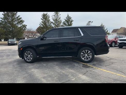 Used 2022 Chevrolet Tahoe LT w/ LT Signature Plus Package image 17