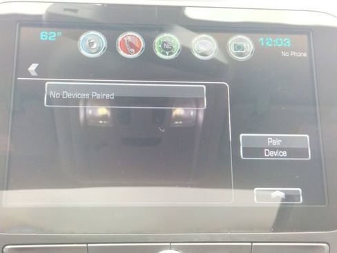 Used 2018 Chevrolet Equinox Premier image 41