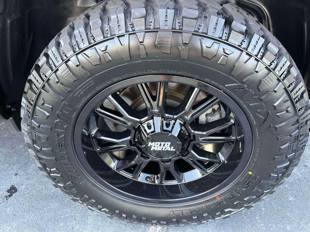 Used 2025 RAM 1500 Big Horn AWD/4WD image 12